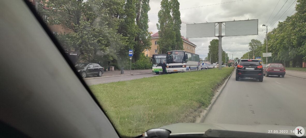 В Калининграде столкнулись два пассажирских автобуса (фото) - Новости Калининграда | Фото: очевидец