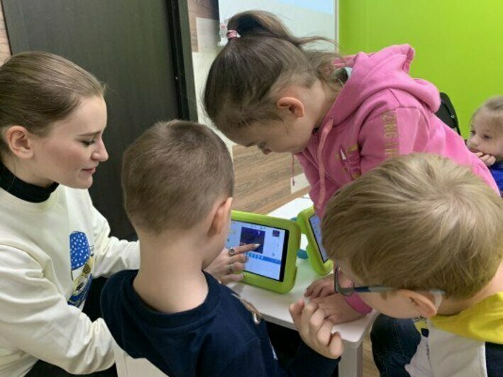 Секреты IT-профессий и тренды 2022 года: академия «Тор» проведёт пробный урок для детей и их родителей - Новости Калининграда