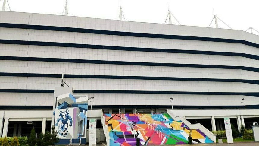Стадион «Калининград» потратит 558 тыс. рублей, чтобы разрисовать кассы граффити - Новости Калининграда | Фото: пресс-служба стадиона «Калининград»