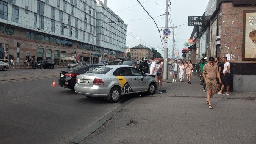 Водители, попавшие в ДТП, могут оформить европротокол онлайн на госуслугах - Новости Калининграда | Фото: архив «Клопс»