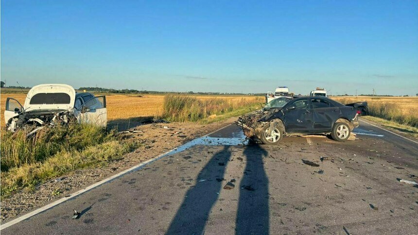 Погибшая в аварии под Гвардейском водитель Mazda была не пристёгнута - Новости Калининграда | Фото: пресс-служба регионального УМВД
