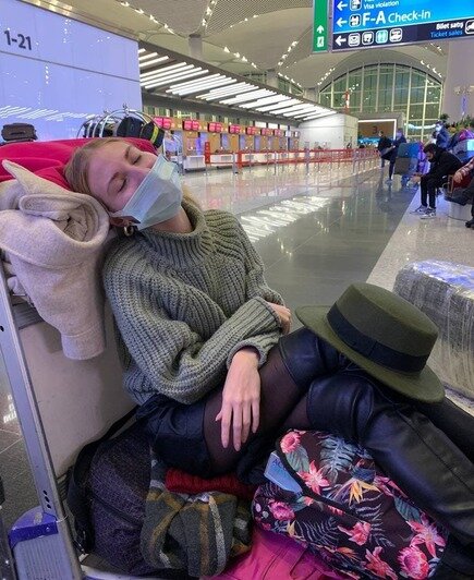 Калининградские туристы третьи сутки не могут вылететь из Стамбула из-за снегопадов - Новости Калининграда | Фото читателей