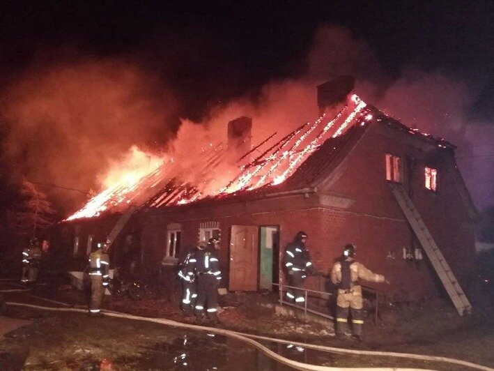 В сгоревшем доме жили четыре семьи | Фото: предоставила Анастасия Валько