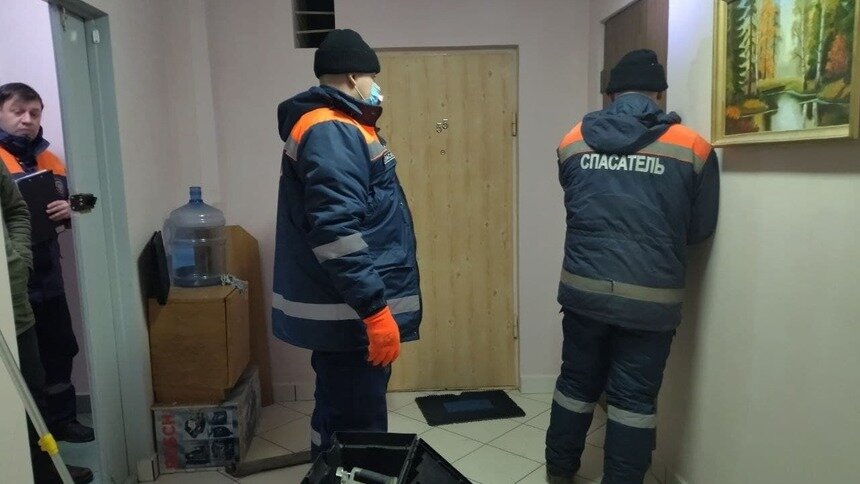 Спасатели вскрывали дверь: в Калининграде нашли мёртвым мужчину, который пропал три недели назад - Новости Калининграда | Фото: очевидец