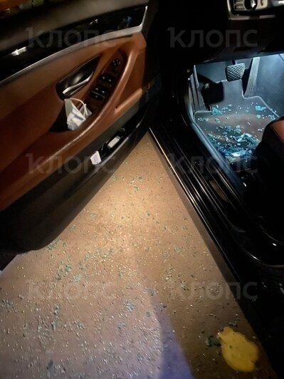 «Нас не было 15 минут»: калининградцу в Кибартае разбили окно и испачкали всю машину - Новости Калининграда | Фото читателя