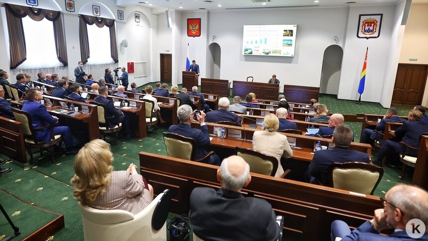 Калининградское законодательное собрание. Депутат Законодательного собрания Калининградской области. Законодательное собрание Калининградской области - Федоров. Законодательное собрание Калининградской области здание. Зарплата депутата.