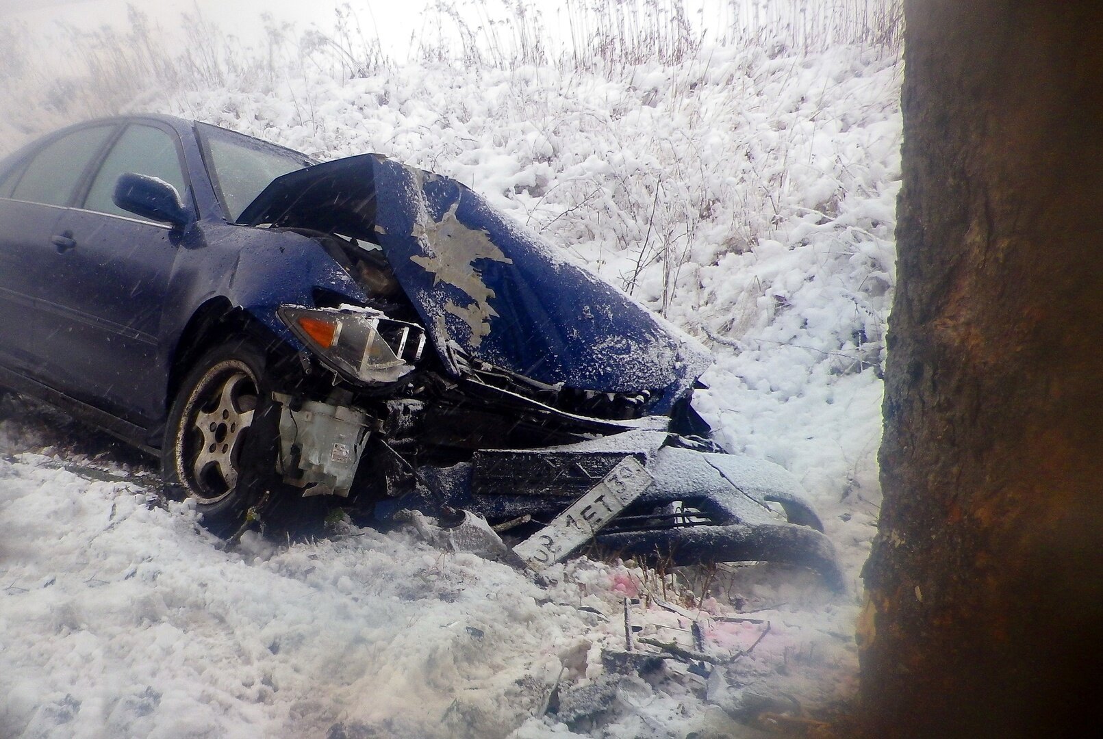 Легковушку занесло на заснеженной дороге: в ДТП под Люблино пострадали две  женщины и семилетняя девочка (фото) - Новости Калининграда