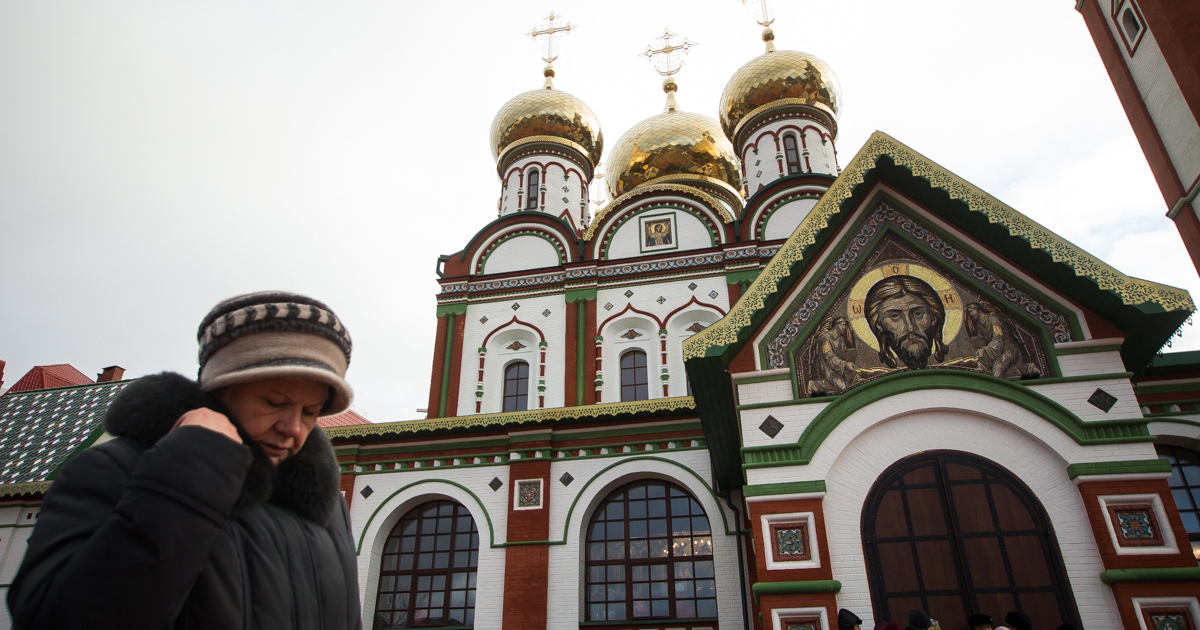 храм христа спасителя калининград служба.