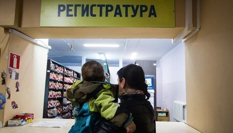 В России начали регистрировать массовые вспышки кори, которую называют «детской чумой»