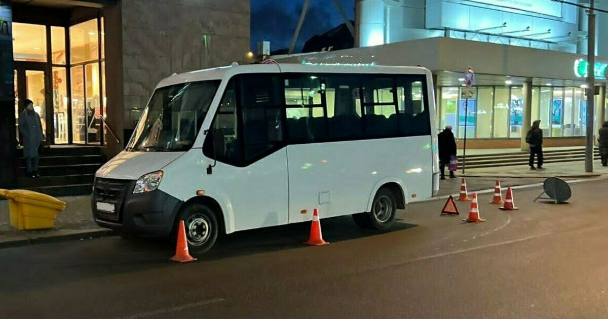 «Я летела через салон и чудом не выбила лобовое стекло»: 29-летняя ...