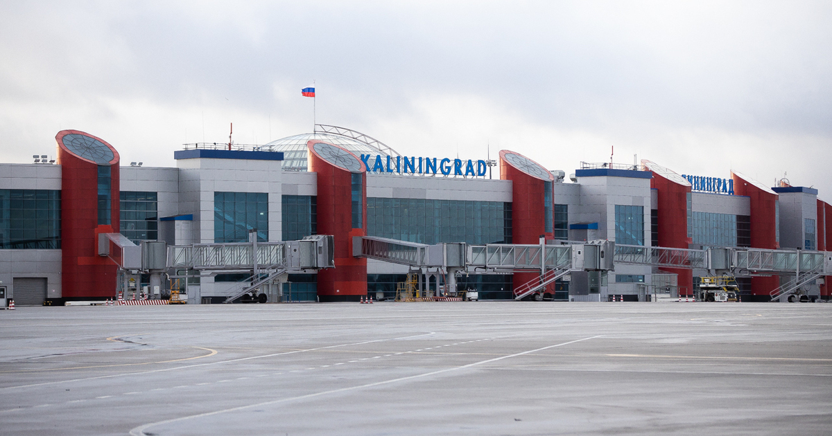 Из-за сбоев в работе питерского аэропорта в Храброво задерживается ...