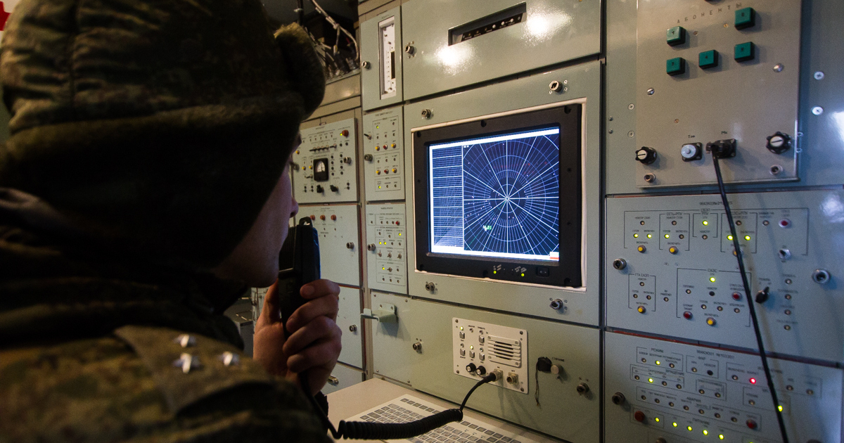 \u041f\u043e\u043b\u0438\u0442\u043e\u043b\u043e\u0433 \u043e\u0431\u044a\u044f\u0441\u043d\u0438\u043b, \u0434\u043e\u043b\u0436\u043d\u0430 \u043b\u0438 \u0420\u043e\u0441\u0441\u0438\u044f \u0440\u0430\u0437\u043c\u0435\u0441\u0442\u0438\u0442\u044c \u0432 \u041a\u0430\u043b\u0438\u043d\u0438\u043d\u0433\u0440\u0430\u0434\u0441\u043a\u043e\u0439 ...