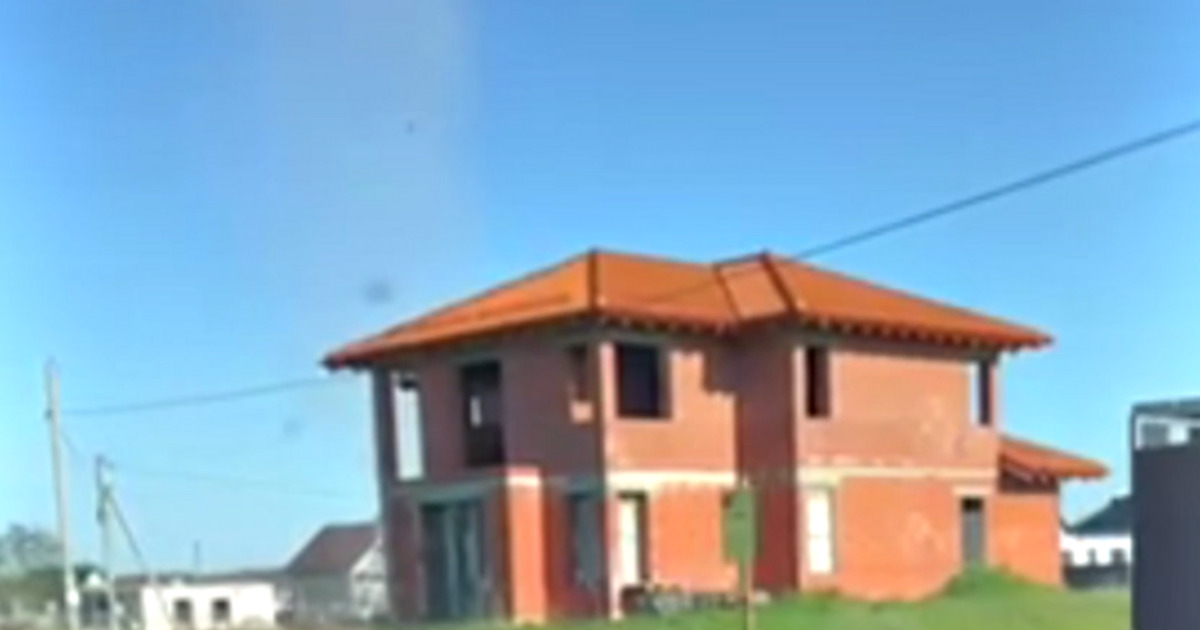 В Гурьевском районе заметили торнадо (видео) - Новости Калининграда