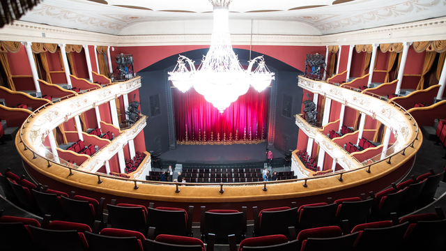 Опера, мелодрама, комедии и мюзиклы: 8 прекрасных спектаклей недели в Калининграде