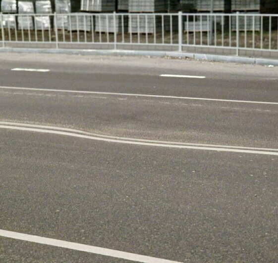 В Калининграде провалилась дорога, которую подрядчик не успел сдать после ремонта (фото) - Новости Калининграда | Фото читателя
