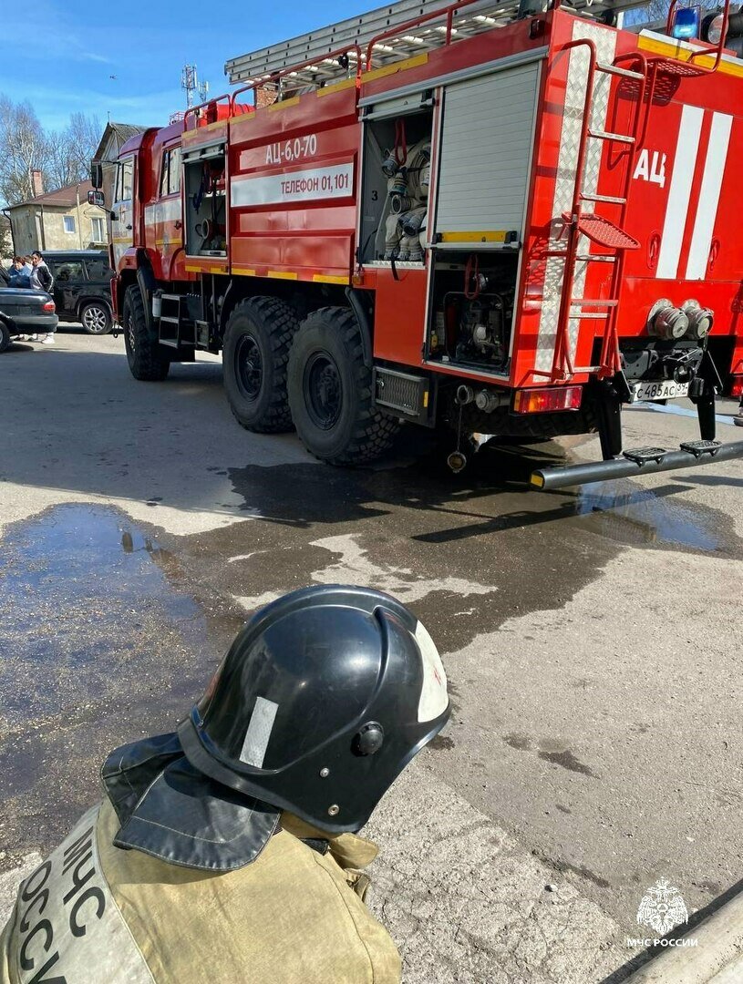 В Гурьевске во время пожара в пятиэтажке погиб человек - Новости  Калининграда