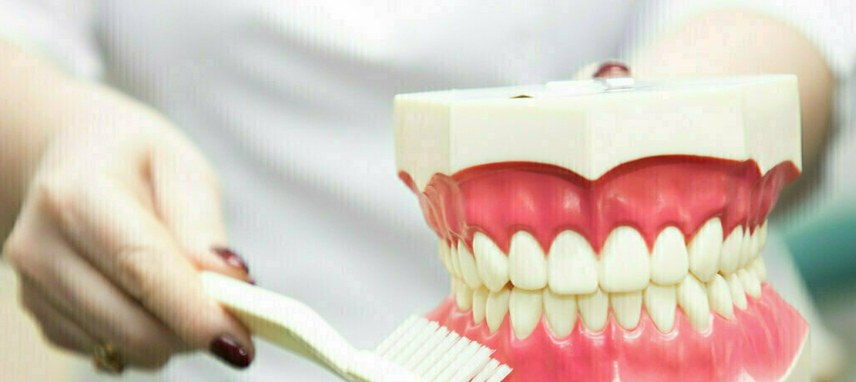 Стоматолог перечислил 6 способов, которые помогут защитить зубы ребёнка от кариеса