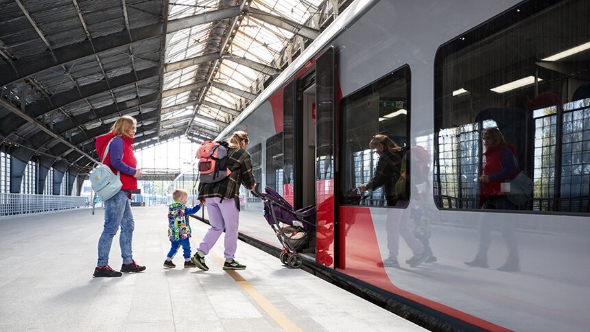 На Южном вокзале ввели в эксплуатацию высокую платформу для «Ласточек» - Новости Калининграда | Фото: Калининградская железная дорога