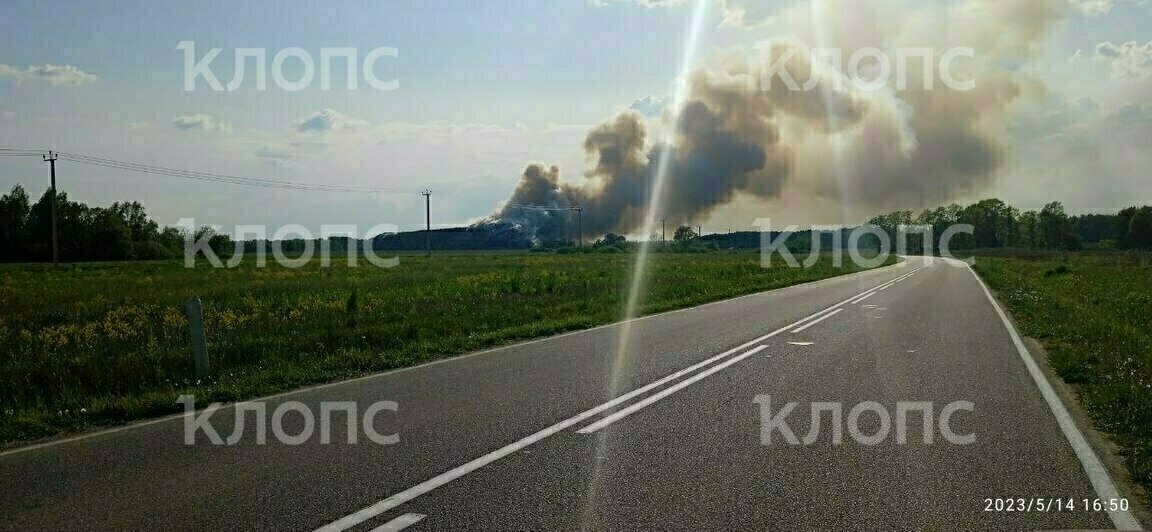 «Вонь стоит»: в Гвардейском районе горит мусорный полигон (фото, видео ...