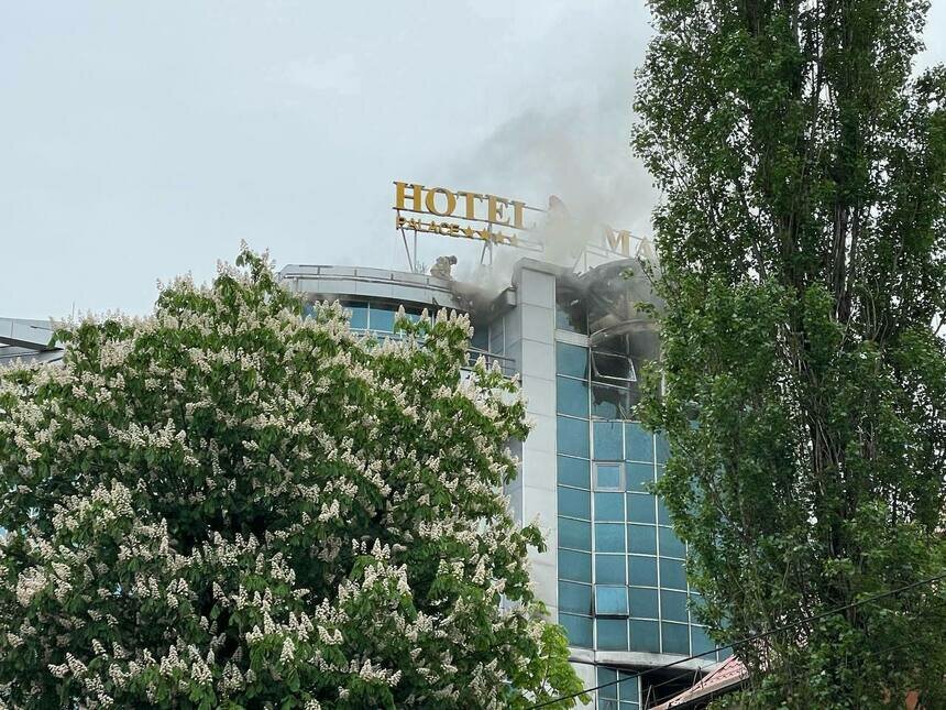 Что известно о пожаре в отеле Marton Palace в Калининграде - Новости Калининграда | Фото: Денис Лобов