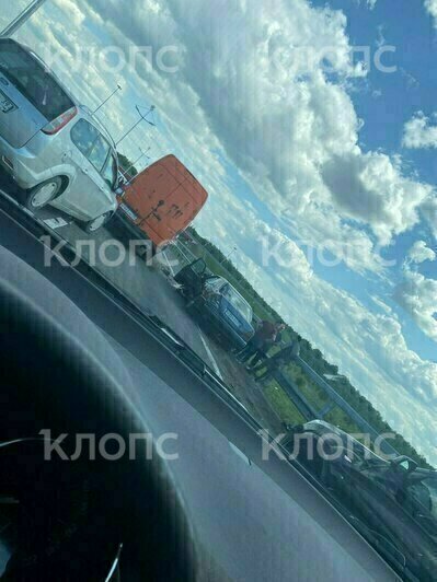 На Приморском кольце у поворота на Храброво произошло серьёзное ДТП ...