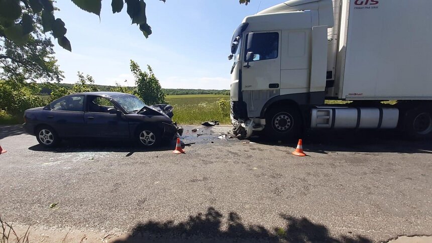 Появилось фото с места ДТП под Багратионовском, где легковушка на ...