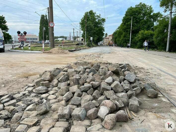 Прощай, брусчатка: как идёт реконструкция дороги на Суворова (фоторепортаж) - Новости Калининграда | Фото: «Клопс»