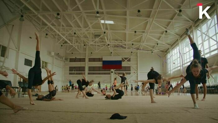 Скакалка, обруч, булава: как тренируются калининградские гимнастки (видео)  - Новости Калининграда | Фото: «Клопс»