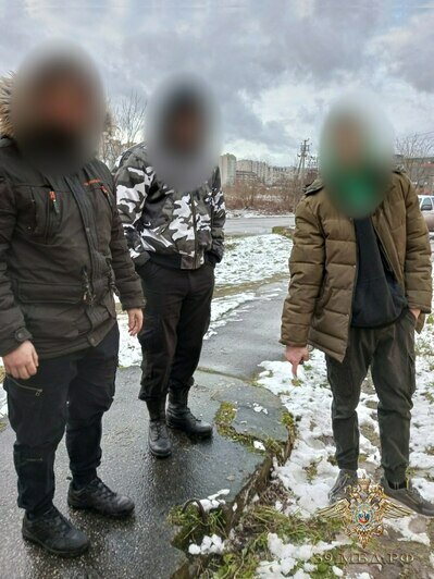 Мужчину задержали, он указал места закладок | Фото: пресс-служба УМВД по Калининградской области