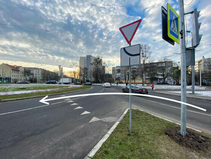 С 1 марта изменились правила движения по круговым перекрёсткам: как ездить в Калининграде - Новости Калининграда