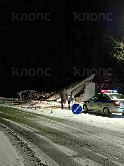 Въехали в машину