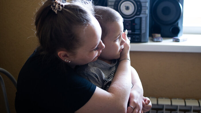 Светлана с сыном | Фото: Александр Подгорчук / «Клопс» 