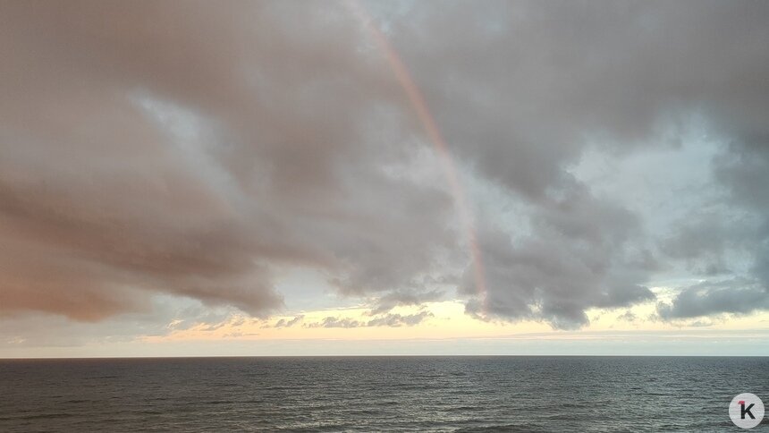 На калининградском побережье наблюдали редкое явление — монохромную радугу - Новости Калининграда | Фото предоставил Сергей Киселёв