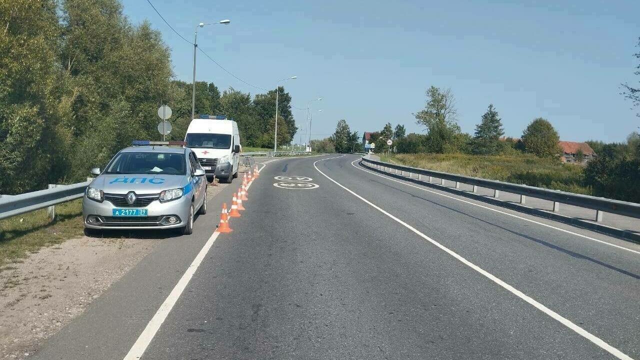 На водителя неотложки, который сбил почтальона под Неманом, завели  уголовное дело - Новости Калининграда