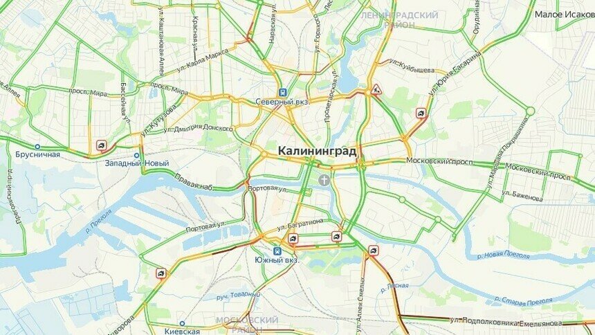 6 ДТП, километровые заторы: ситуация с пробками в Калининграде стала ...