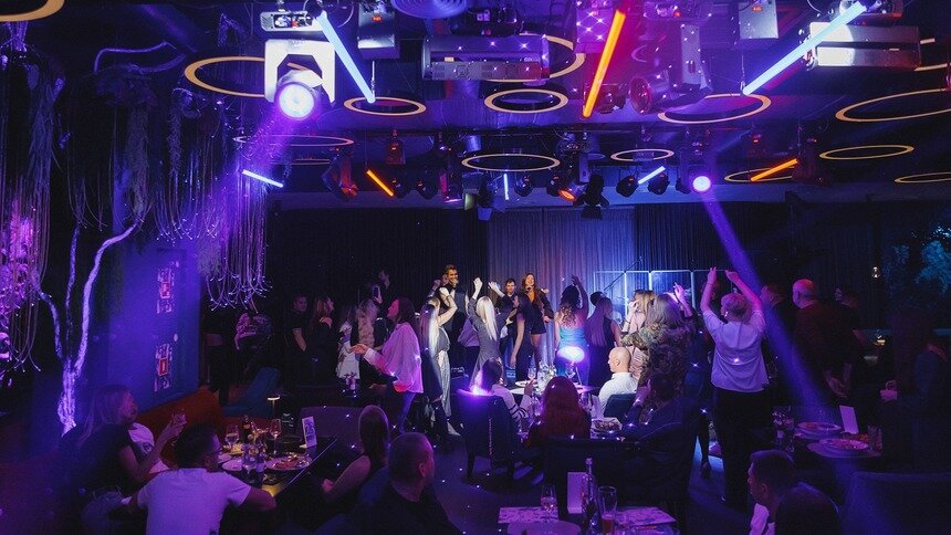 Настоящий гастротеатр: в Калининграде открылся новый ресторан - Новости ...