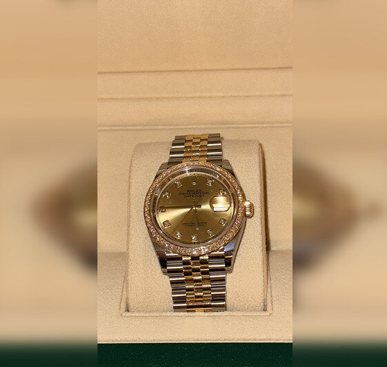 Калининградка потеряла часы Rolex в одном из ночных клубов и просит вернуть их за вознаграждение (фото) - Новости Калининграда | Фото: владелица часов