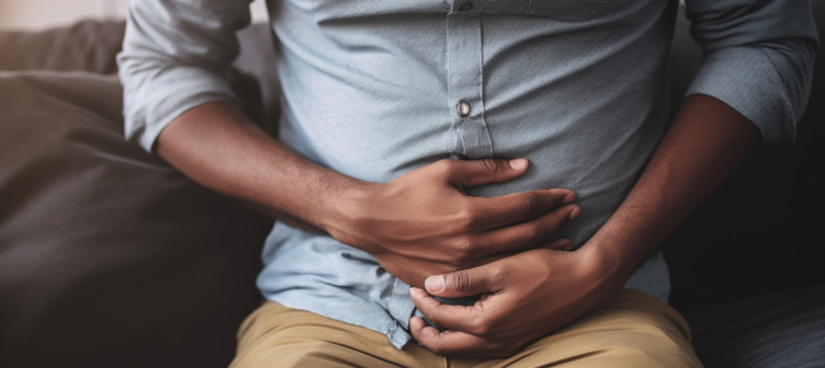 Боль в области желудка: 7 признаков гастрита 