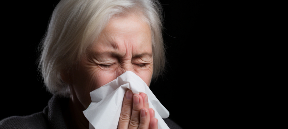 «Ради бога, не нужно есть антибиотики»: как не допустить осложнений в сезон простуд