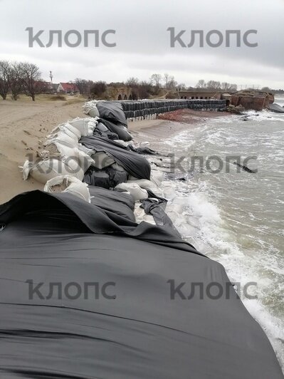 Разрушения, которые шторм нанёс берегоукреплению на Балтийской косе  | Фото: очевидец  
