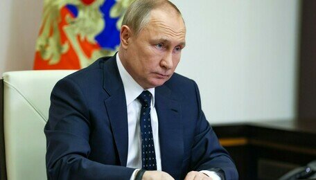 Путин поздравил россиян с Днём защитника Отечества   