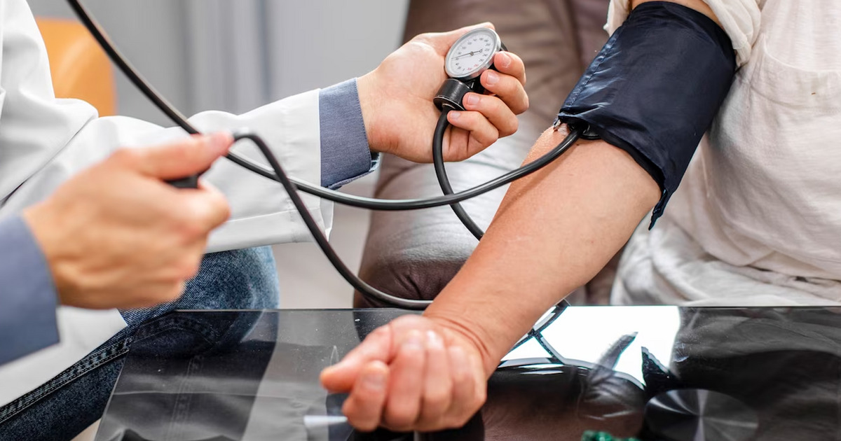 Повышенное или пониженное давление: как определить норму