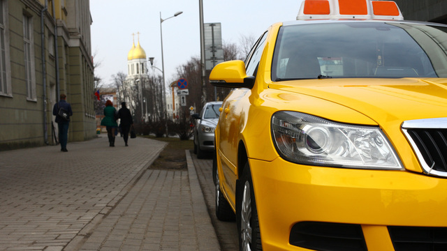В калининградском профсоюзе таксистов предположили, как больные эпилепсией оказываются за рулём  
