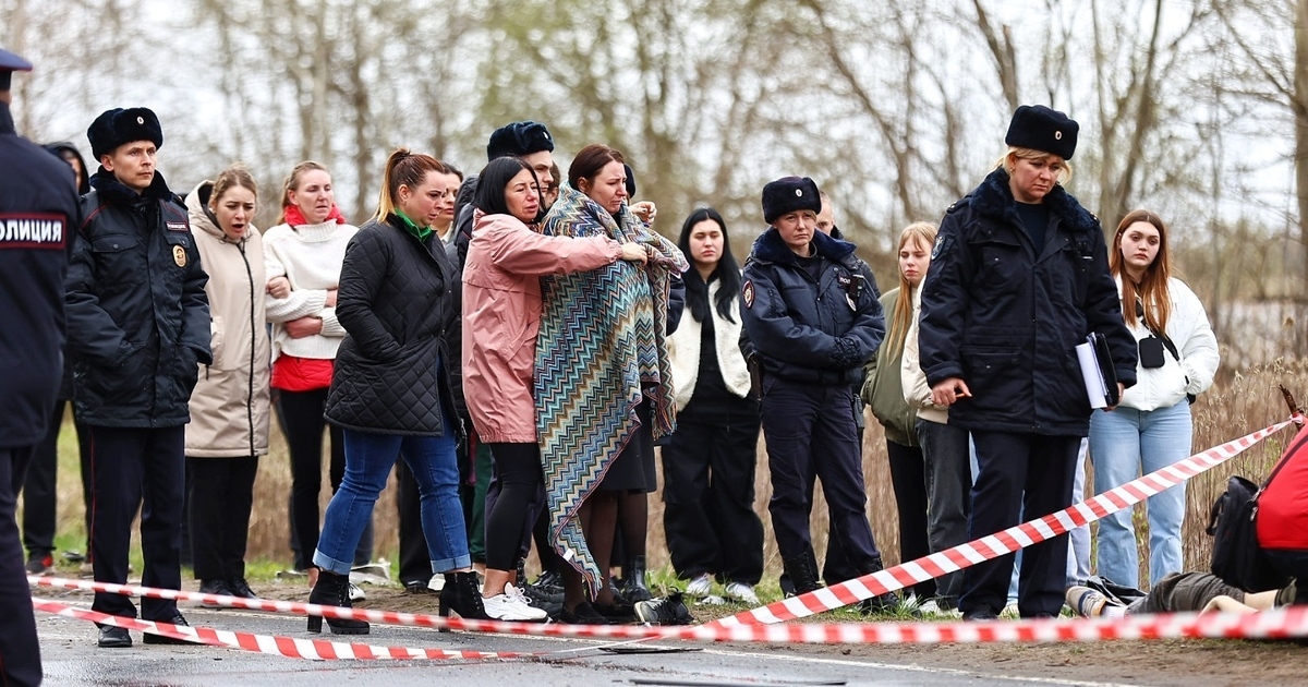 Боль, слёзы и отчаяние: фоторепортаж с места ДТП у Голубых озёр, где ...