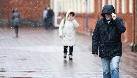 Ветер, холод и снег с дождём, какая погода ждёт калининградцев во вторник
