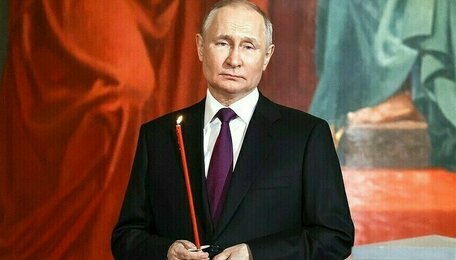 Путин поздравил верующих россиян с Пасхой 