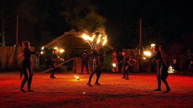 Путешествие в мир скандинавской мифологии: в поселении Кауп проведут интерактивное шоу «Ночь огня» 