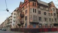 В Черняховске воскресят из пепла старинный четырёхэтажный дом с башней, от которого остались только фасад и крыша