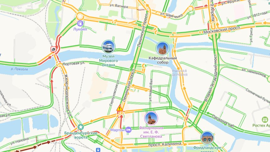 Из-за ДТП в районе двухъярусного моста собирается пробка  - Новости Калининграда | Скриншот сервиса  «Яндекс.Карты»