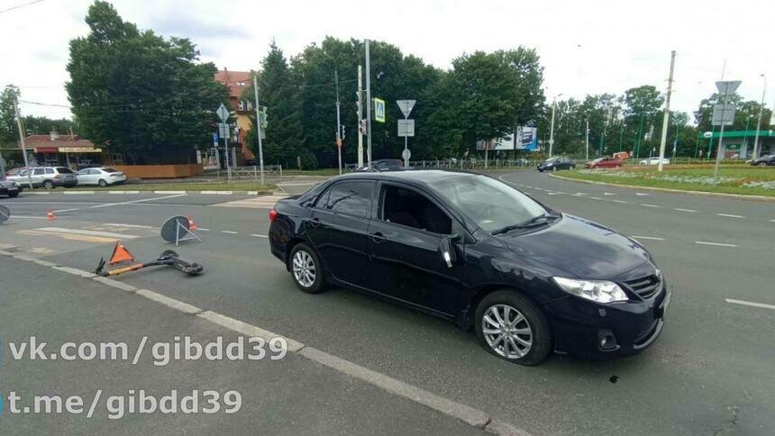 На улице Маршала Борзова машина сбила электросамокатчика - Новости Калининграда | Фото: пресс-служба УМВД по Калининградской области